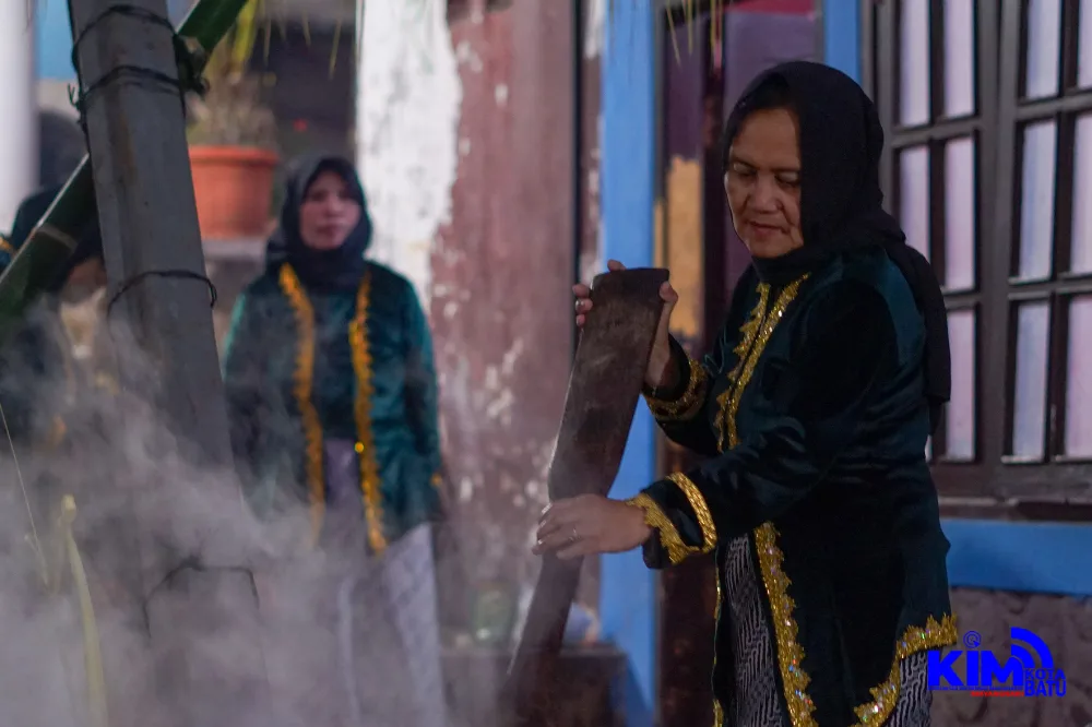 Bibit Kawit Kehidupan Dalam Jenang Sapar Di Rw.07